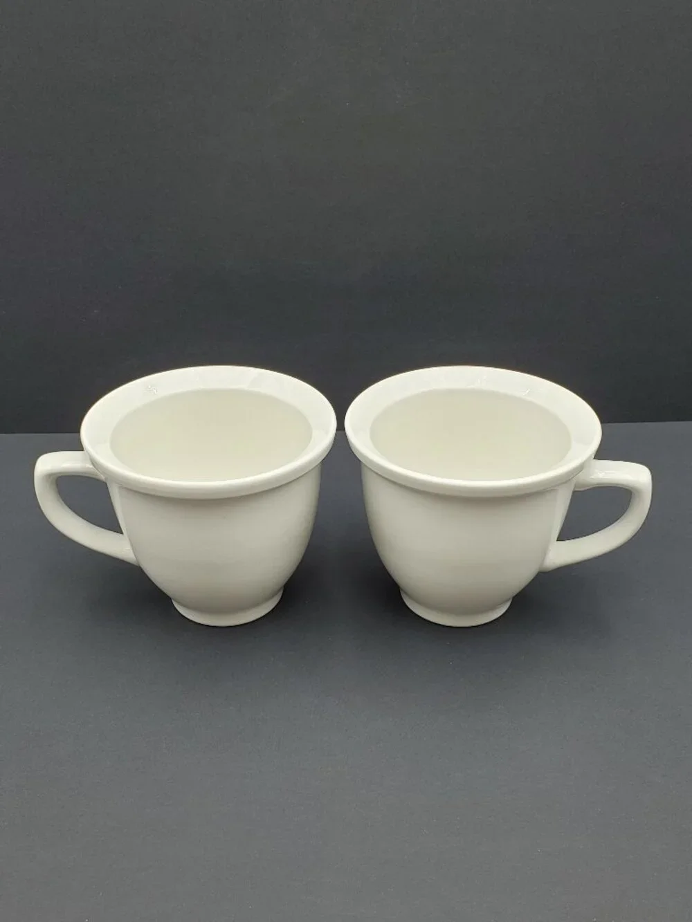 Pottery Barn Large White Rimmed Mugs Oversized White Soup Coffee Mugs